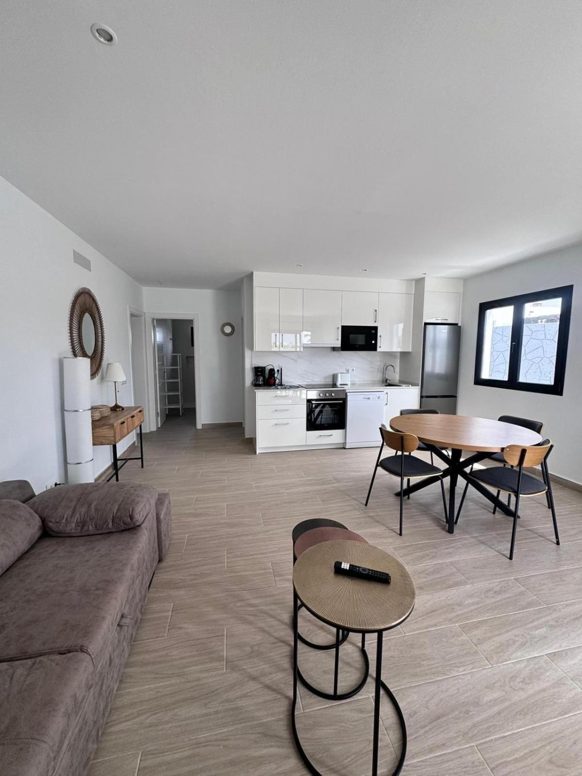 Casa Atilana Apartamento A 150 Metros De La Playa 普拉亚布兰卡 外观 照片