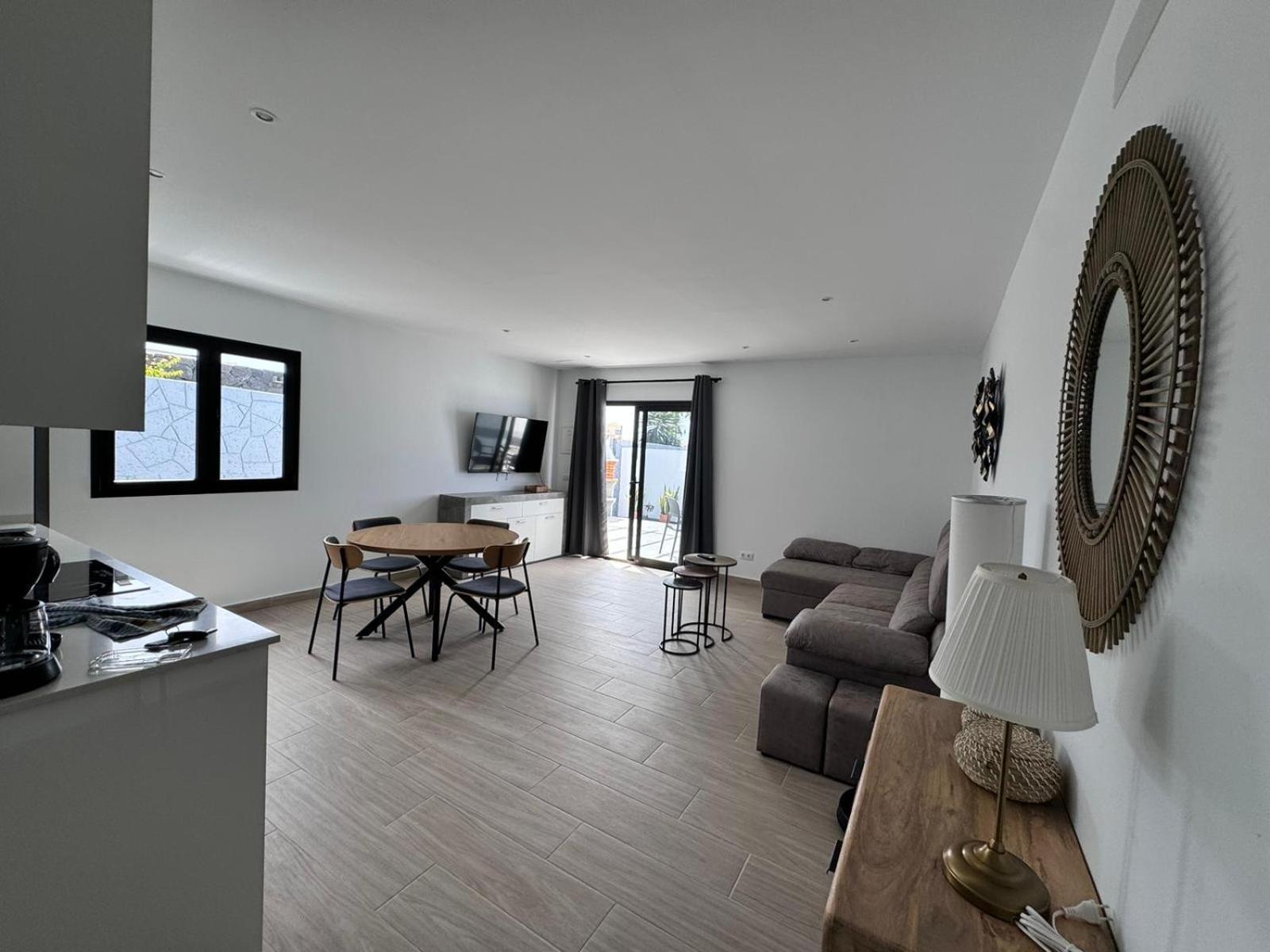 Casa Atilana Apartamento A 150 Metros De La Playa 普拉亚布兰卡 外观 照片