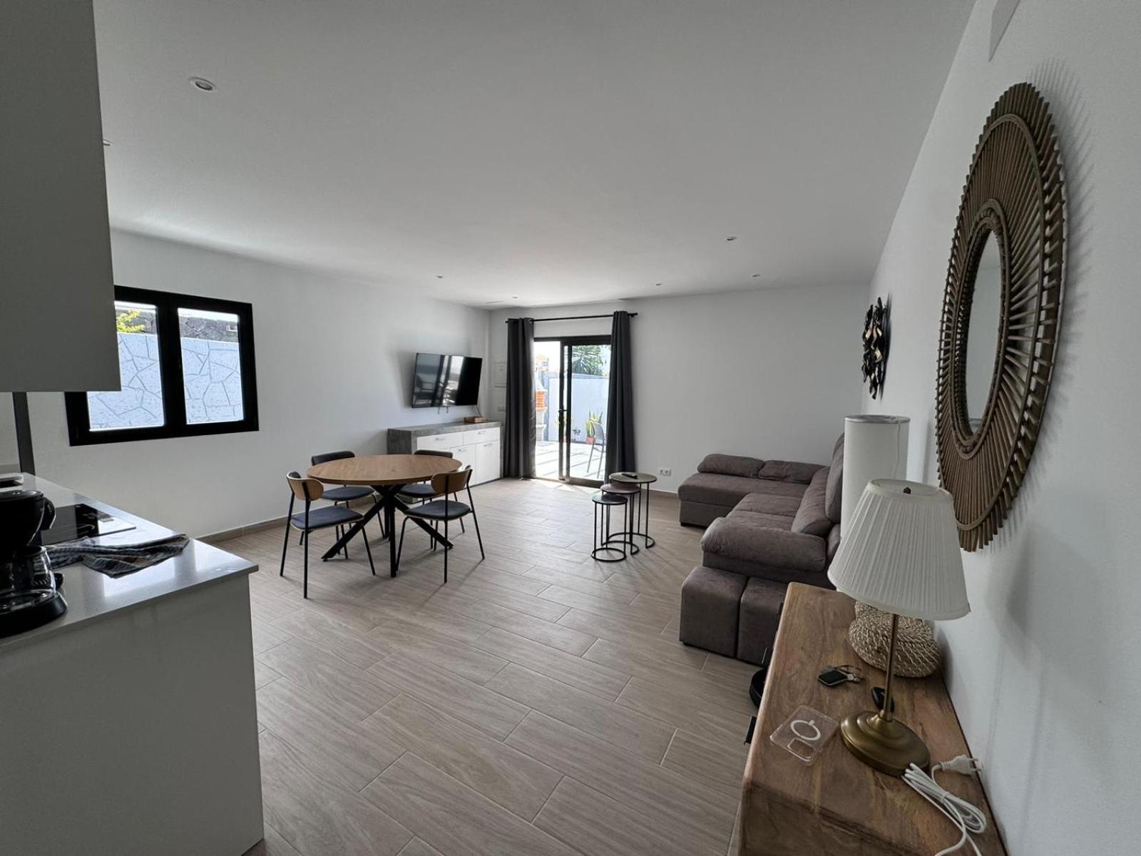 Casa Atilana Apartamento A 150 Metros De La Playa 普拉亚布兰卡 外观 照片